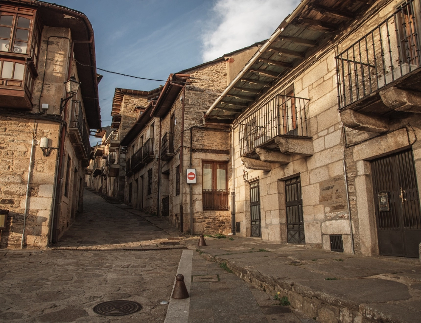 Actividades - Senderismo y Gastronomia